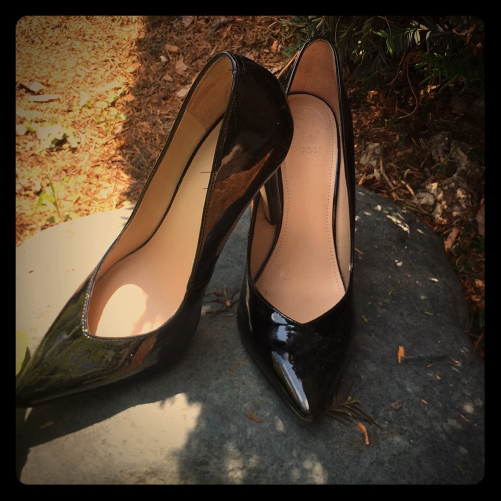 Black Paton leather shoes size 8 brand is Guess - Picture 1 of 5